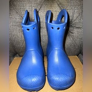 Crocs Sz C7 Unisex Kids Handle It Pull On Navy Blue Rubber Rain Boots Rainboots